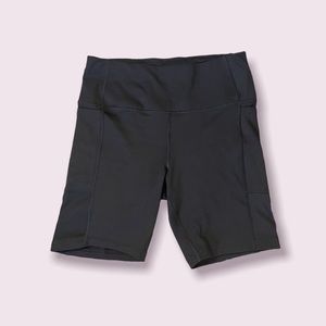 black biker shorts